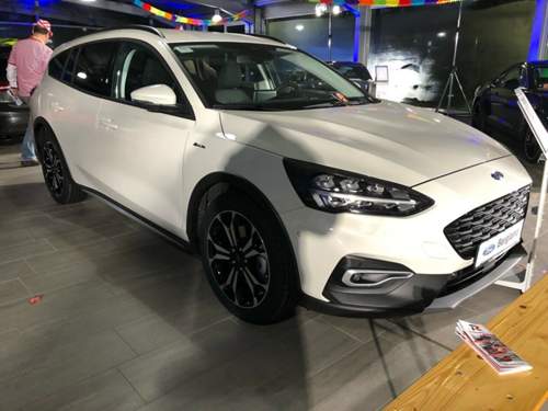 Focus Active Front 2.jpg
