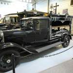 A Ford 28B verlängerter Begräbniswagen
