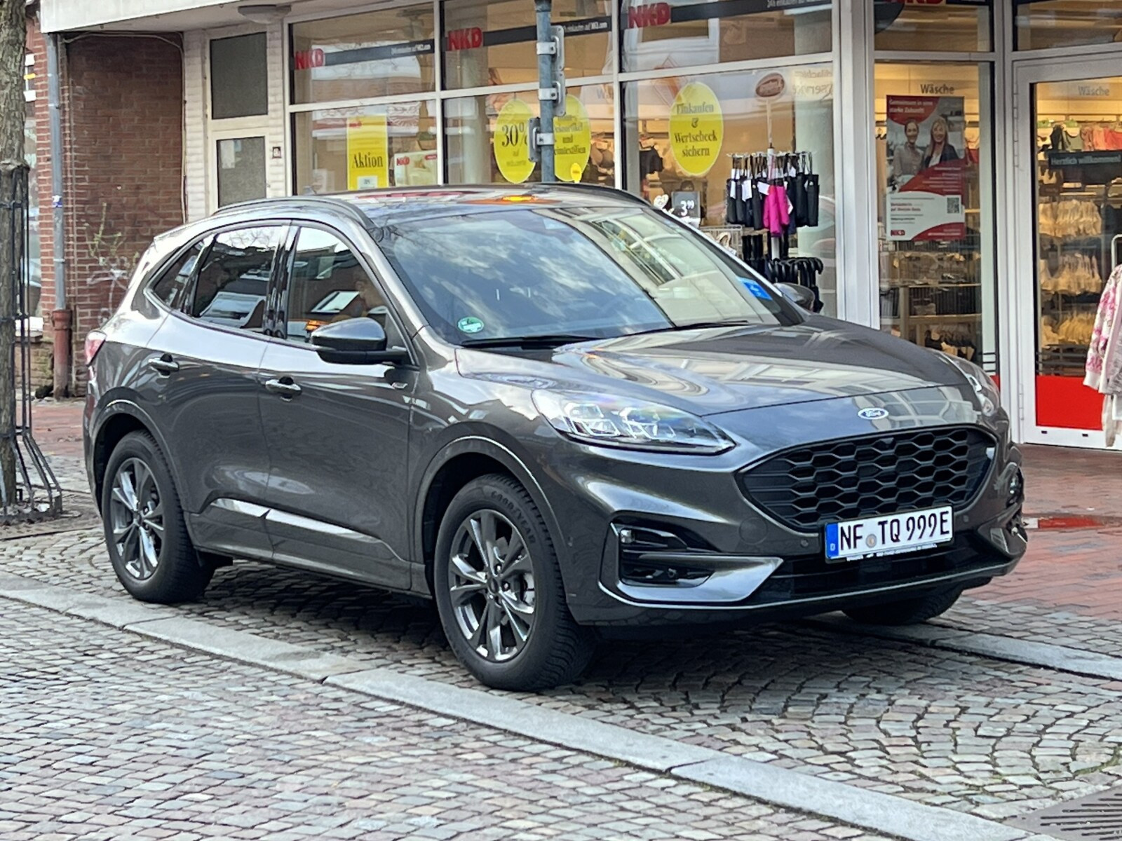 Ford Kuga DFK 2.5 PHEV Test