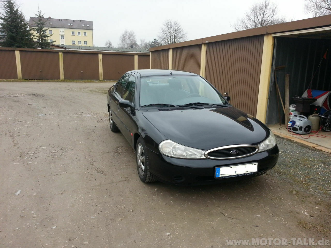 Ford Mondeo Mk2 (BAP, BFP, BNP) 2.0 Test