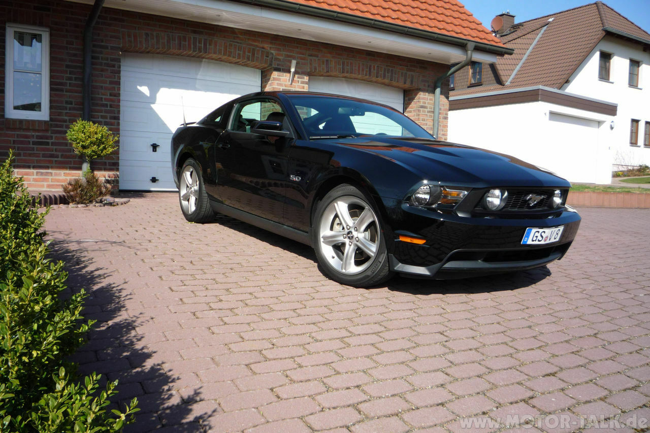 Ford Mustang 5.0 V8 GT Premium Test