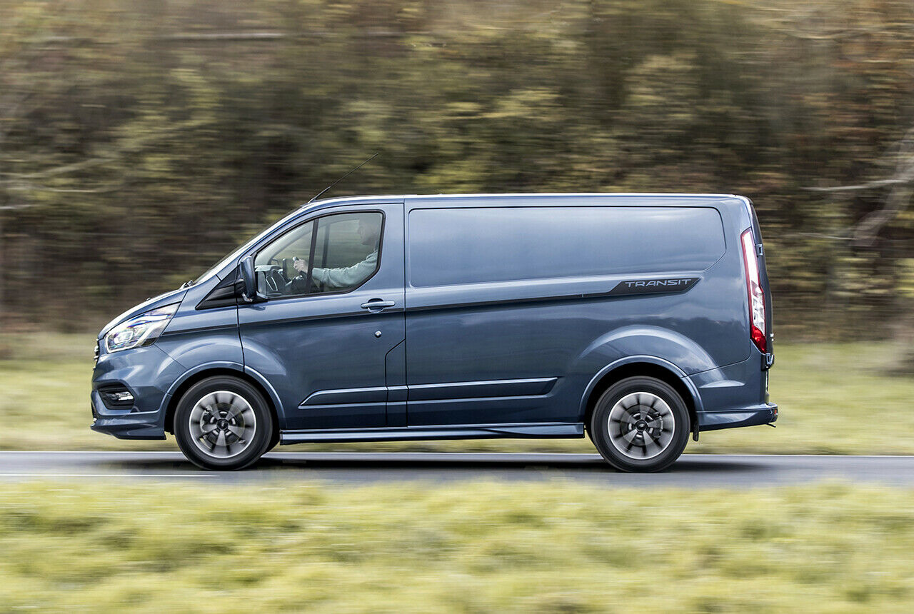 Die Nutzfahrzeuge für gewerbliche Zwecke heißen bei Ford Transit