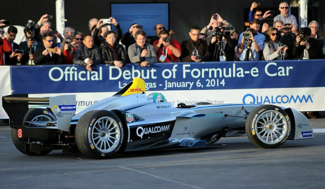 Der Formel-E-Rennwagen Spark-Renault SRT-01E wurde Anfang des Jahres auf der Elektronikmesse CES vorgestellt