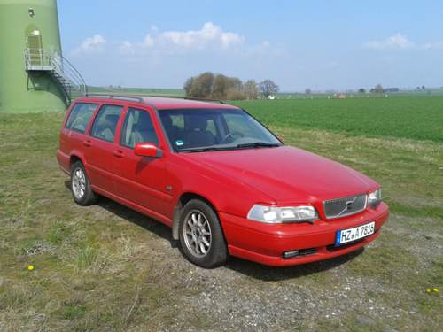 Volvo-v70