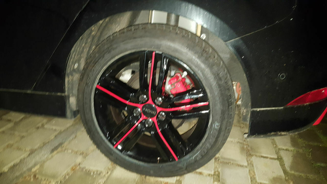 Fotos von eurem Ford Focus Mk3 mit Winterreifen Thread 2013