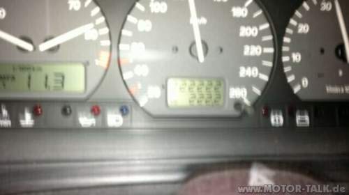 30042011108