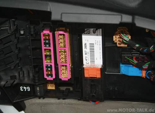 Audi-a6-4f-sicherungskasten-hinten