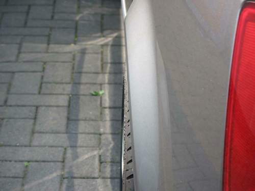 Audi-a4-et30-links