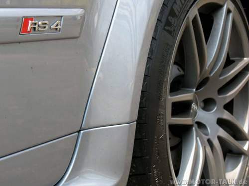 023-rs4garage