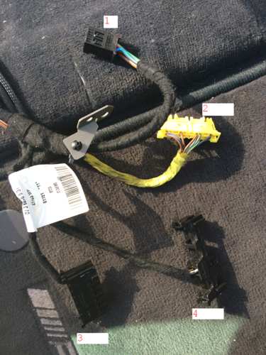 Stecker-mit-beschriftung