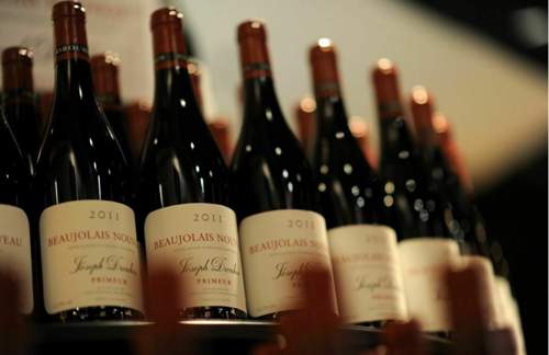 Le Beaujolais Nouveau est arrivée.