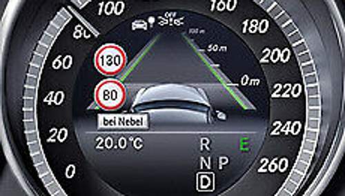 Mercedes-benz-e-class-s212-trafficsignassist-230x131-02-2013