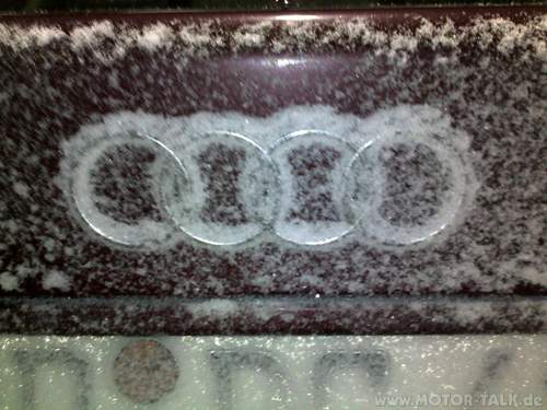 Audi Emblem eingeschneit Kofferraum C4