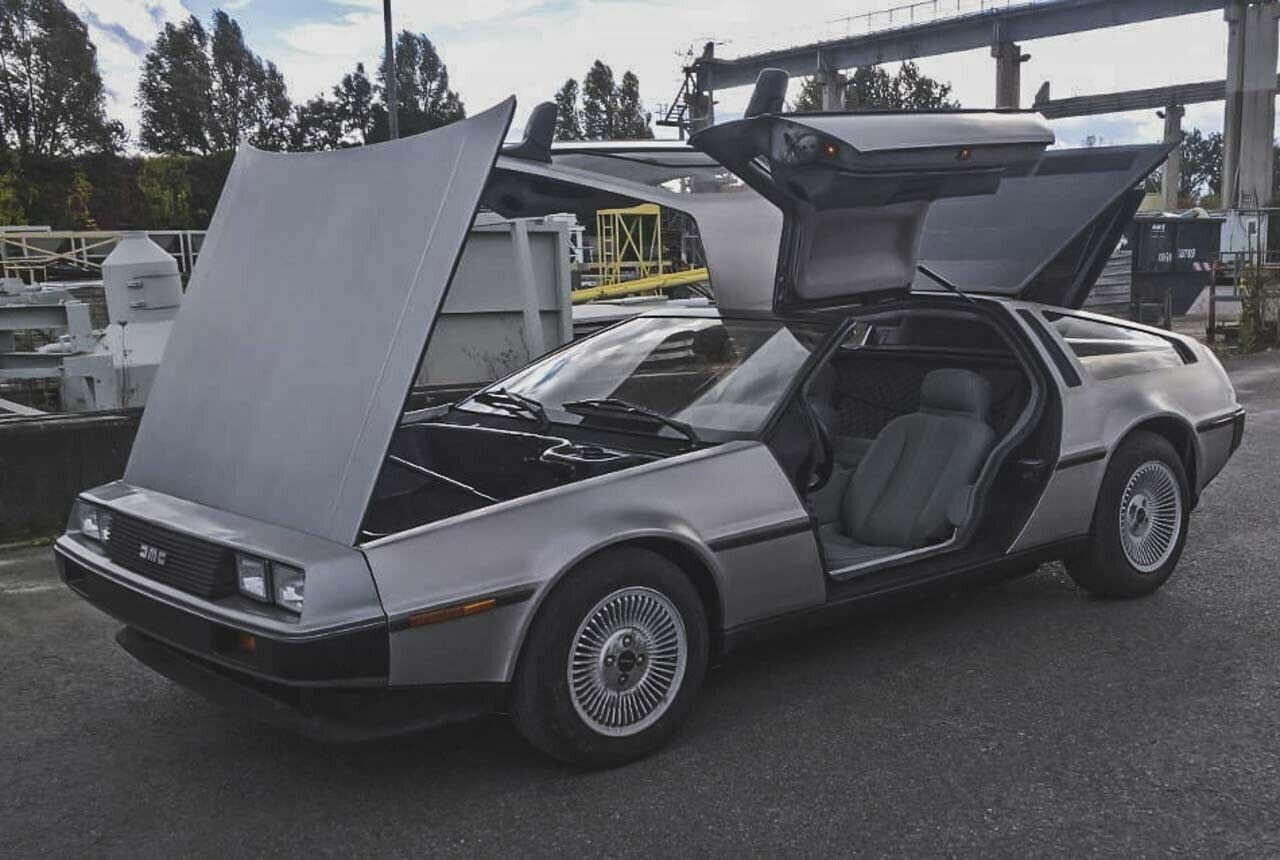 Der auf mobile.de angebotene DeLorean DMC-12 kostet 64.500 Euro