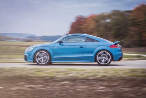 Verdammt schnell, verdammt laut: Audi TT RS
