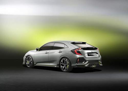 Der Honda Civic 10 wirkt als Fünftürer deutlich gestreckter als das aktuelle Modell