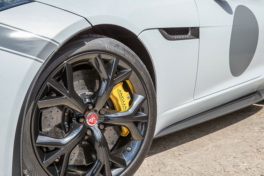 Jaguar F-Type Project 7