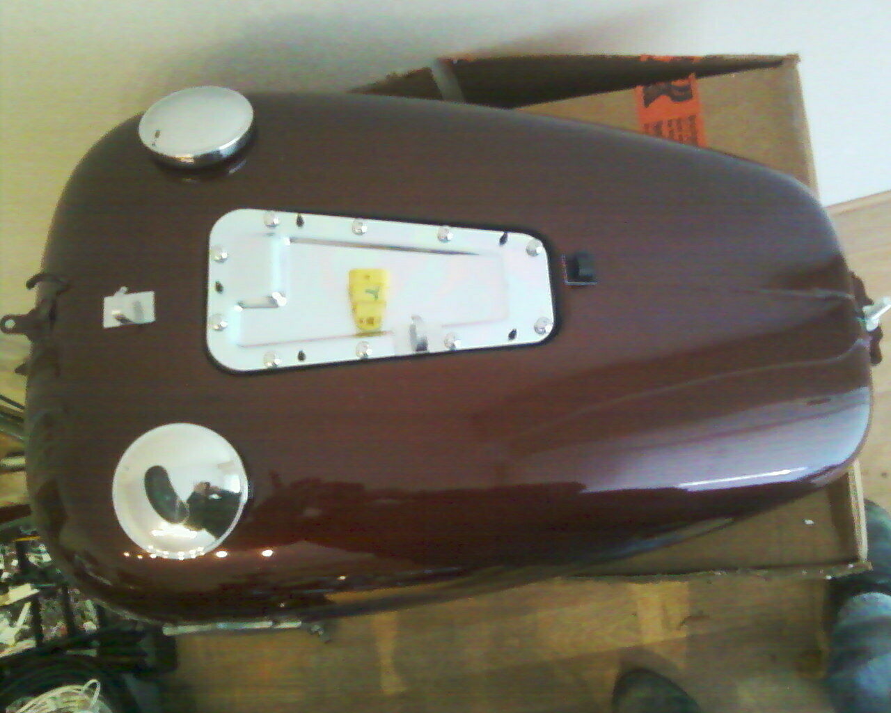 FXSTd Tank ohne Dash, dicht kriegen