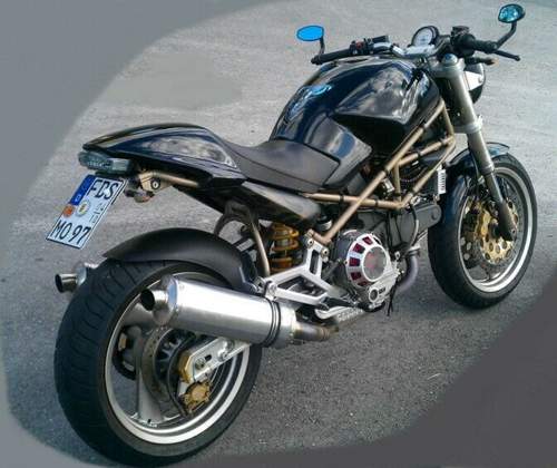 Ducati900monster