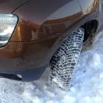 Maxtrek Relamax 4S auf dem Dacia Duster sind Allwetterreifen in 215/65r16