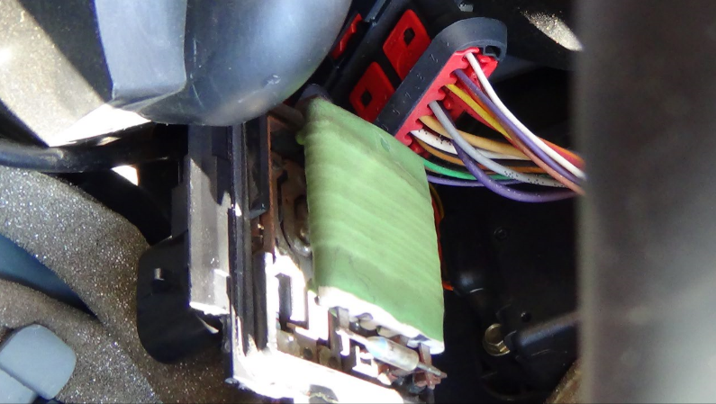 Gebläse bzw. Lüftung im Auto nur Stufe 4 funktioniert