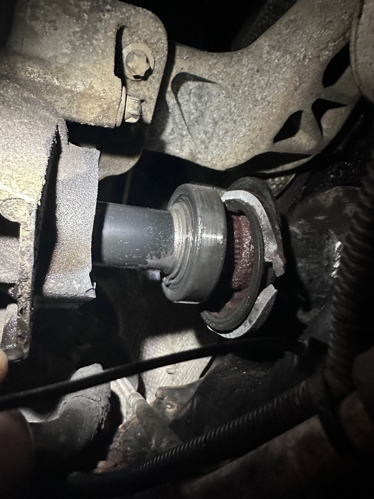Gehäusebruch am Getriebe 320 CDI 4-matic (OM642)