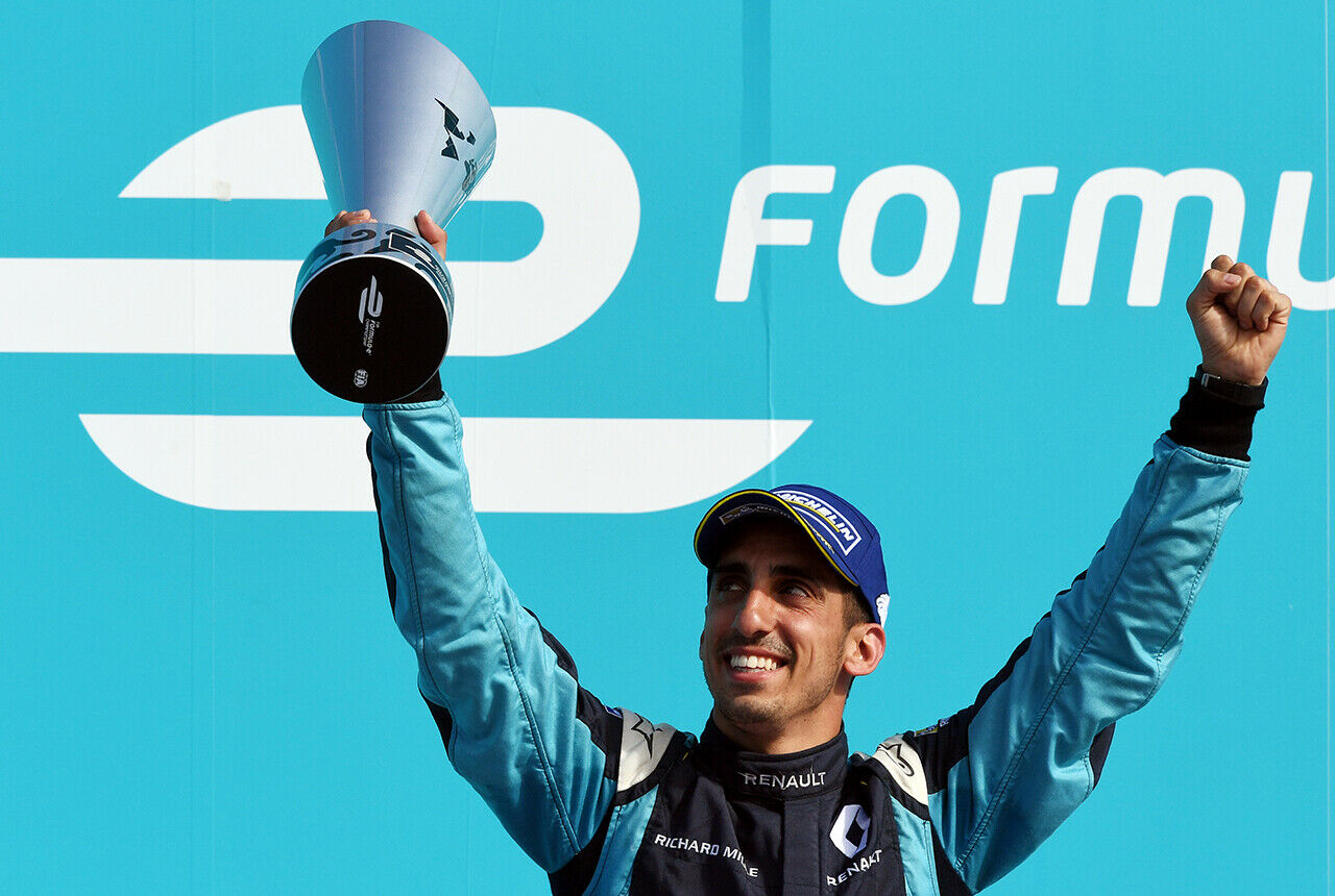 Formel-E-Weltmeister und Sieger des Sonntagsrennens in Berlin: Sebastian Buemi