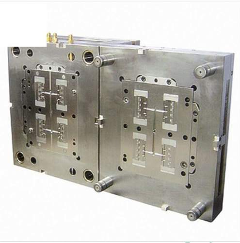 Plastic-injection-mold