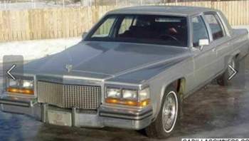1988 Cadillac Fleetwood Brougham.jpg