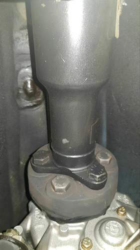 Gelenkwelle feucht