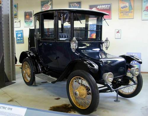 Detroit Electric 1916.jpg