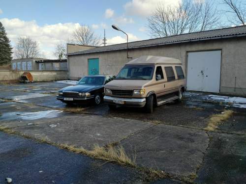 Ford Econoline 5.0