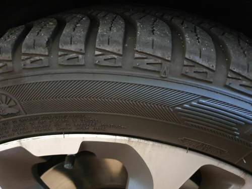 Goodyear Vector 4 Seasons