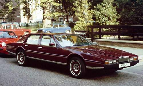 Die großen Fußstapfen des Vorgängers: Der Lagonda 2-4 wirkte zu seiner Zeit wie von einem anderen Stern