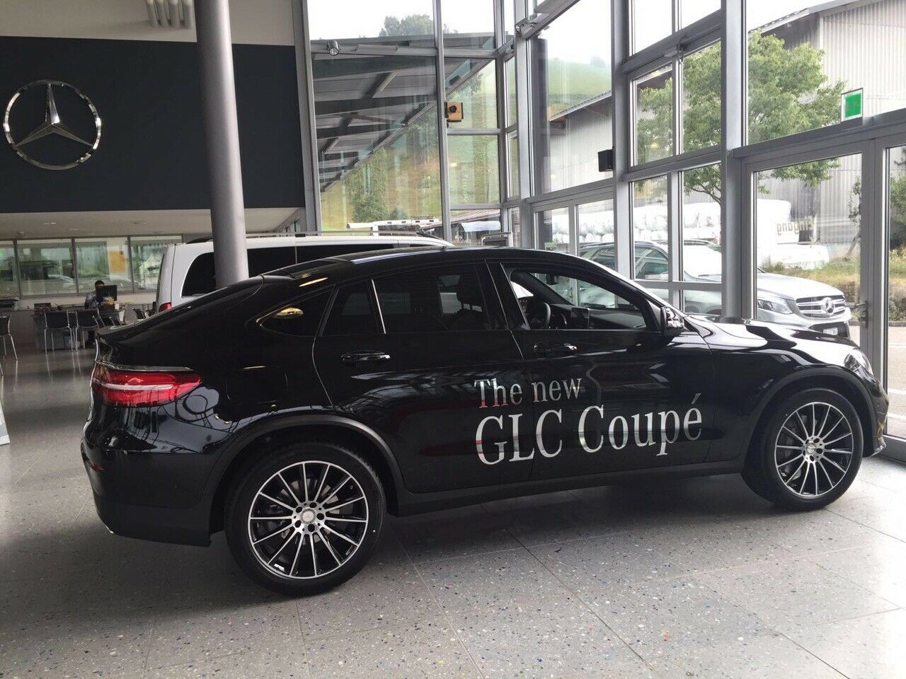 GLC Coupe steht schon beim Händler!