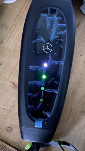 Ladegerät MB