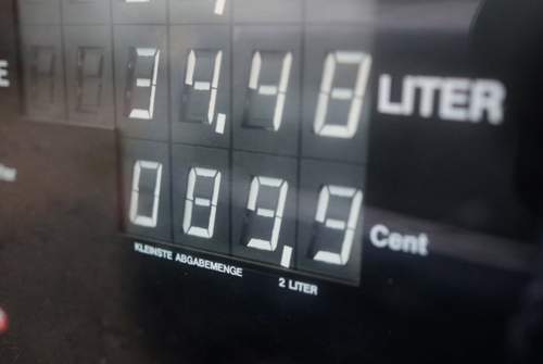An einigen Tankstellen liegt der Preis für einen Liter Diesel bei 89,9 Cent