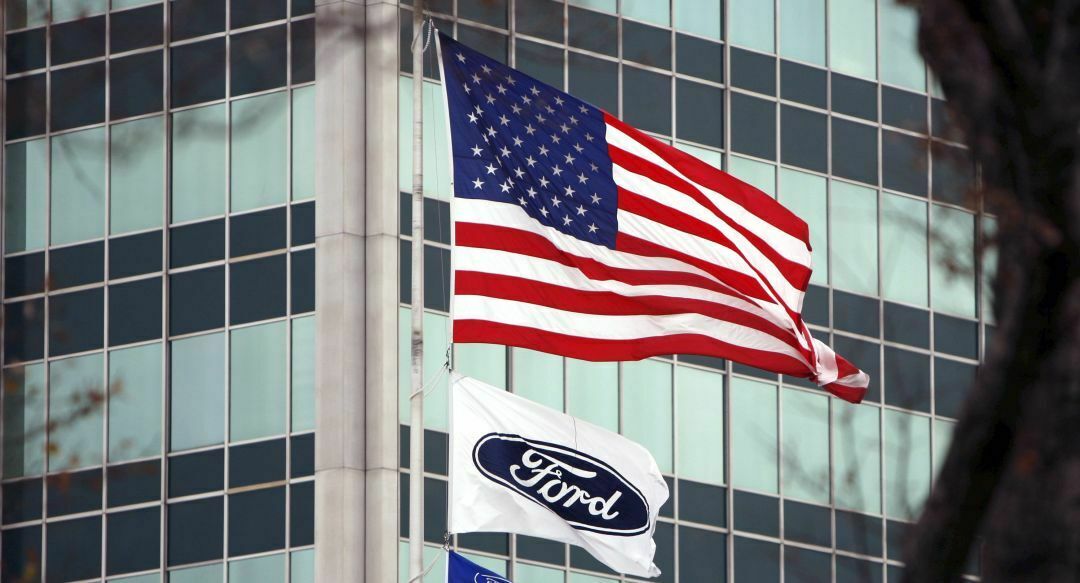 Ford-Zentrale in Dearborn (Michigan): Die USA sind der größte und wichtigste Markt für die Branche. Das wird auch 2013 so bleiben.