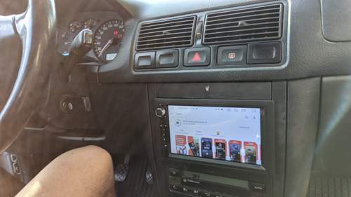 Radio eingebaut