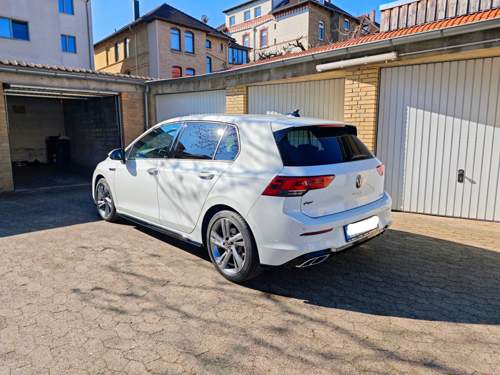 VW Golf VIII 1.5 eTSI DSG 110 kW R-Line