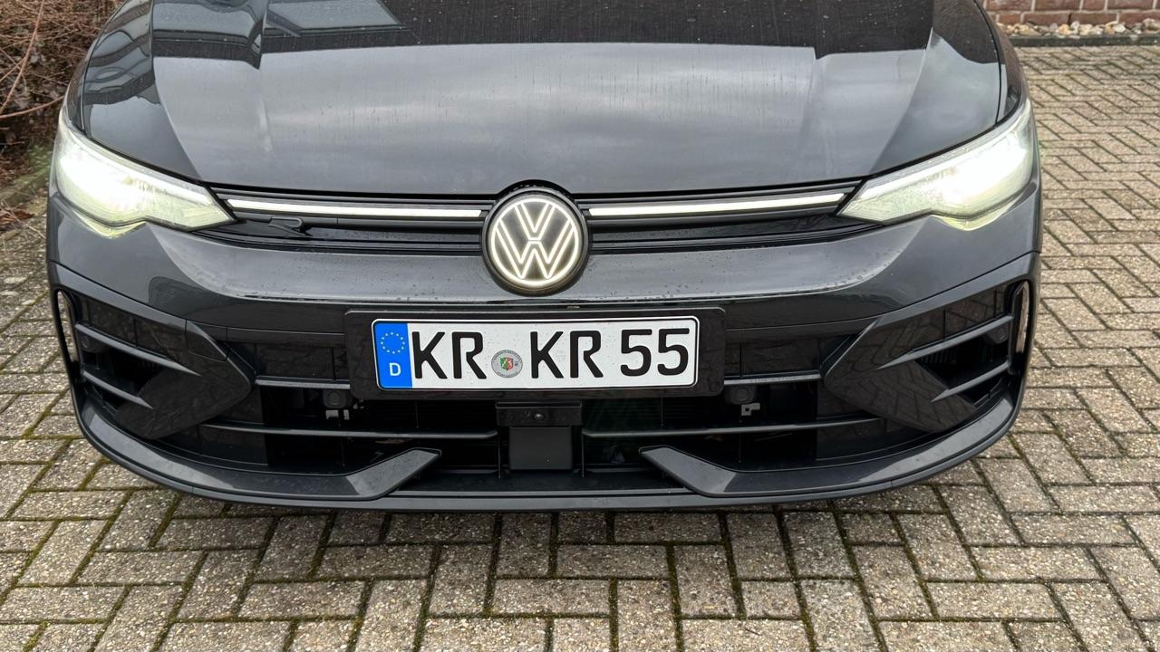 Golf R 8,5 Kennzeichen montieren