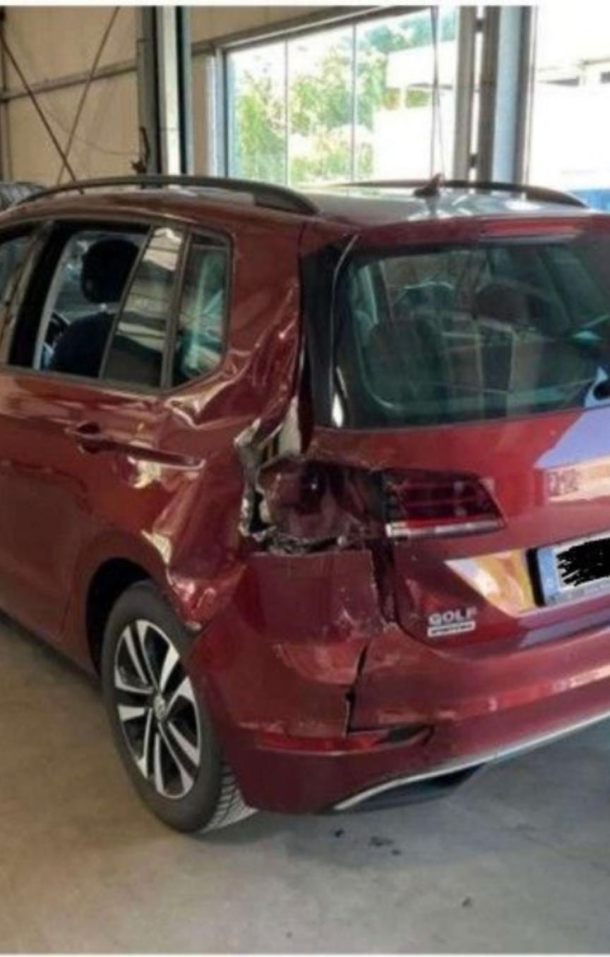 Golf Sportsvan - Unfallschaden reparieren oder nicht?