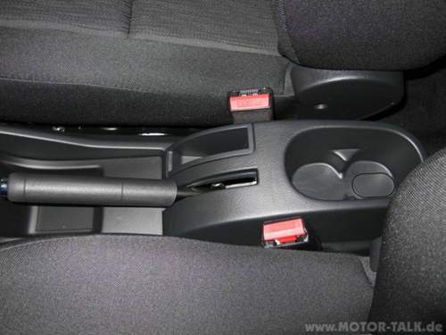 Peugeot 207 Ablage