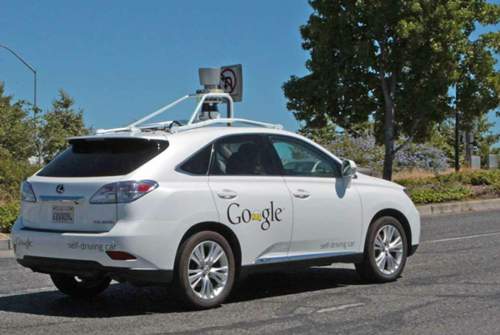 Auch Lexus-Modelle gehören zu dem Fuhrpark der selbstfahrenden Google-Flotte