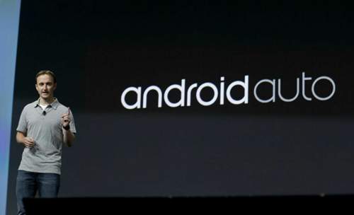 Fahrzeugdaten, die aufs Smartphone übertragen werden, sollen "lediglich das Fahrerlebnis verbessern", sagt der Google-Manager Patrick Brady