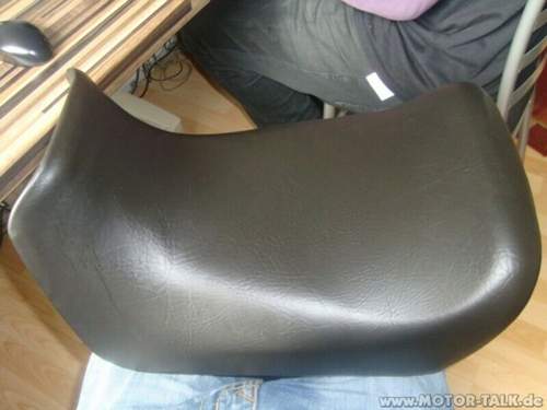 Sitzbank GPZ600R Vorne
