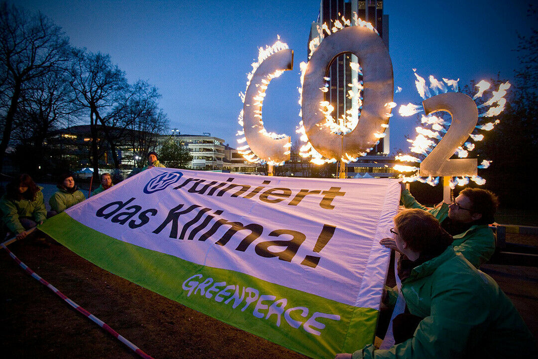 In der CO2-Diskussion entflammt: Greenpeace fordert eine Abschaffung der Steuerbegünstigungen für Dieselkraftstoff