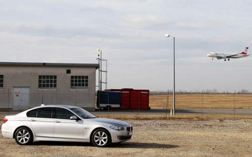550i-01