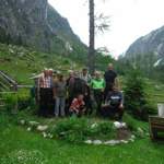 Abschiedsfoto mit Michaela, Sepp und Schweisshund Napoleon