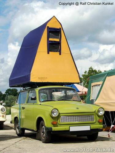 Trabant-601-universal-mit-dachzelt-32575